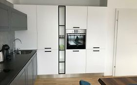 Vienna Hauptbanhof And Belvedere Two Bedroom Apartment